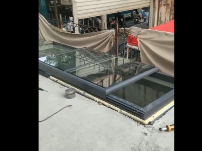 屋顶天窗